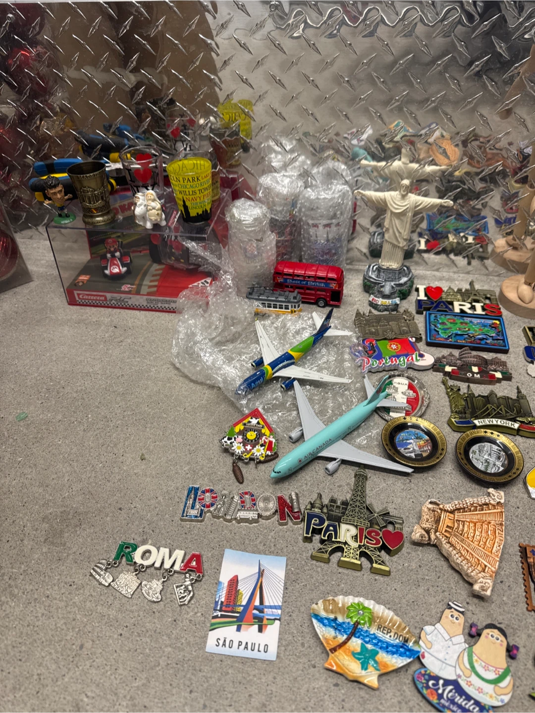 Travel Decorations/Souvenirs - photo 3