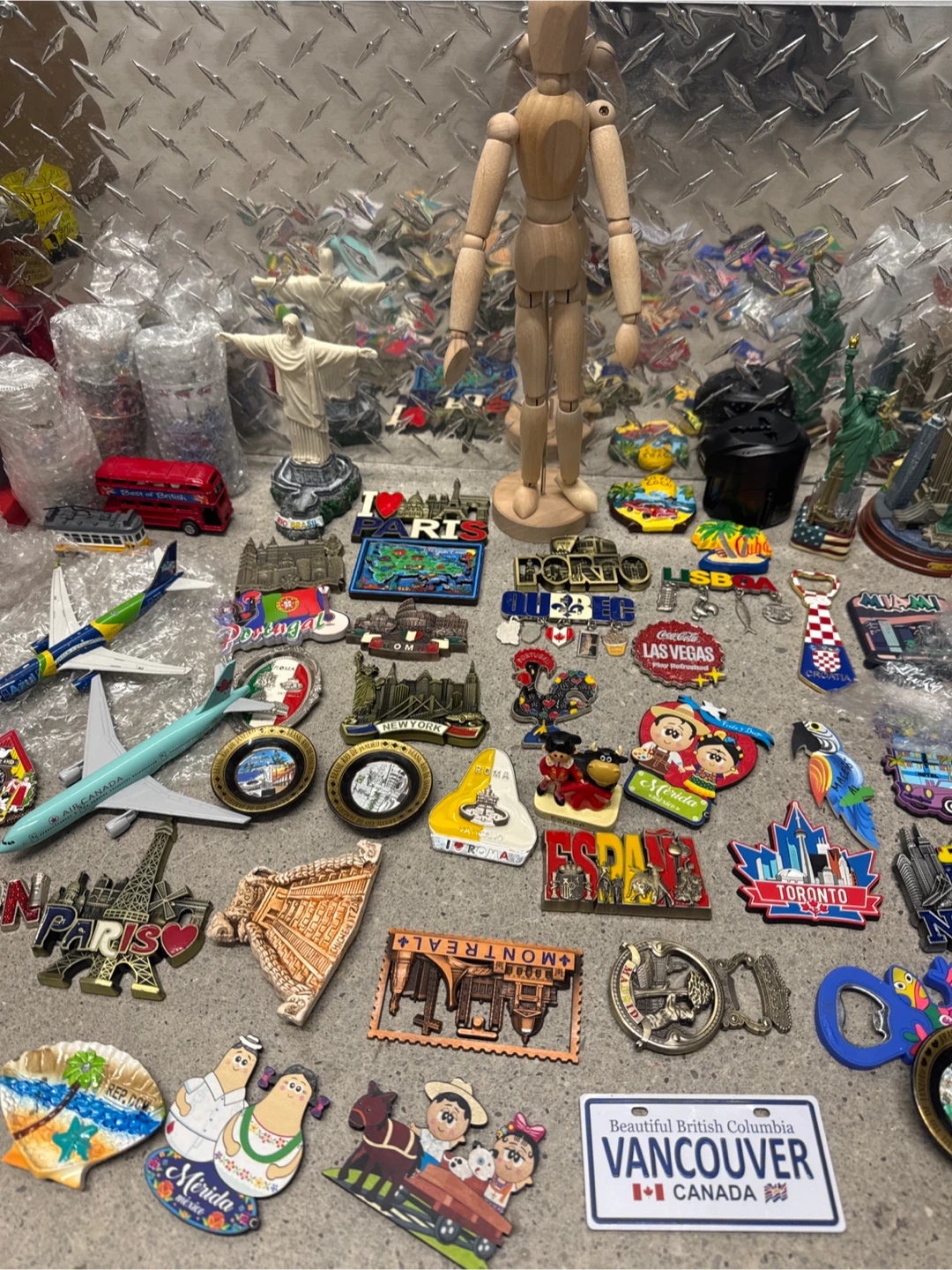 Travel Decorations/Souvenirs - photo 2