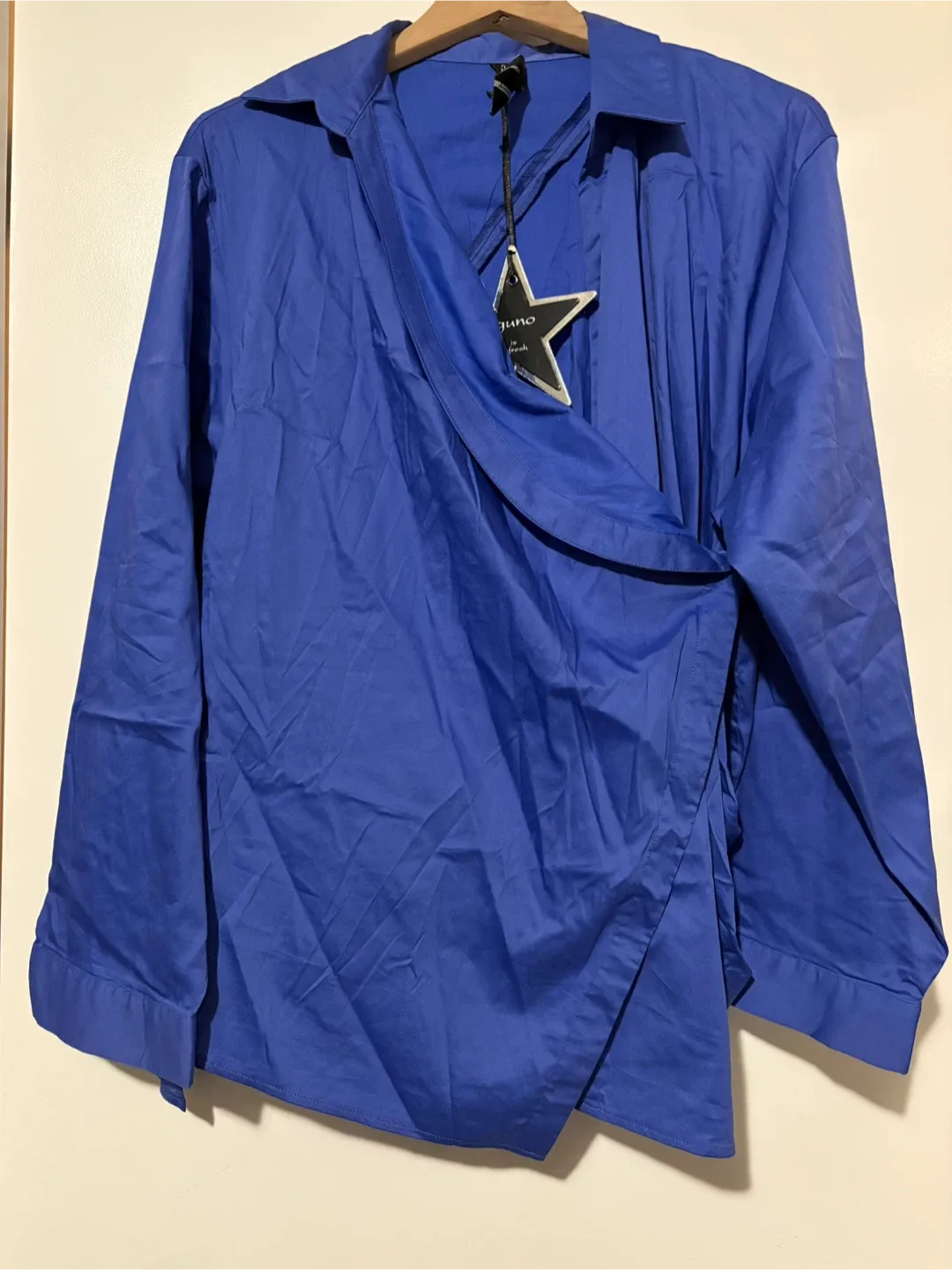 JUNO in fresh Blue Blouse thumbnail