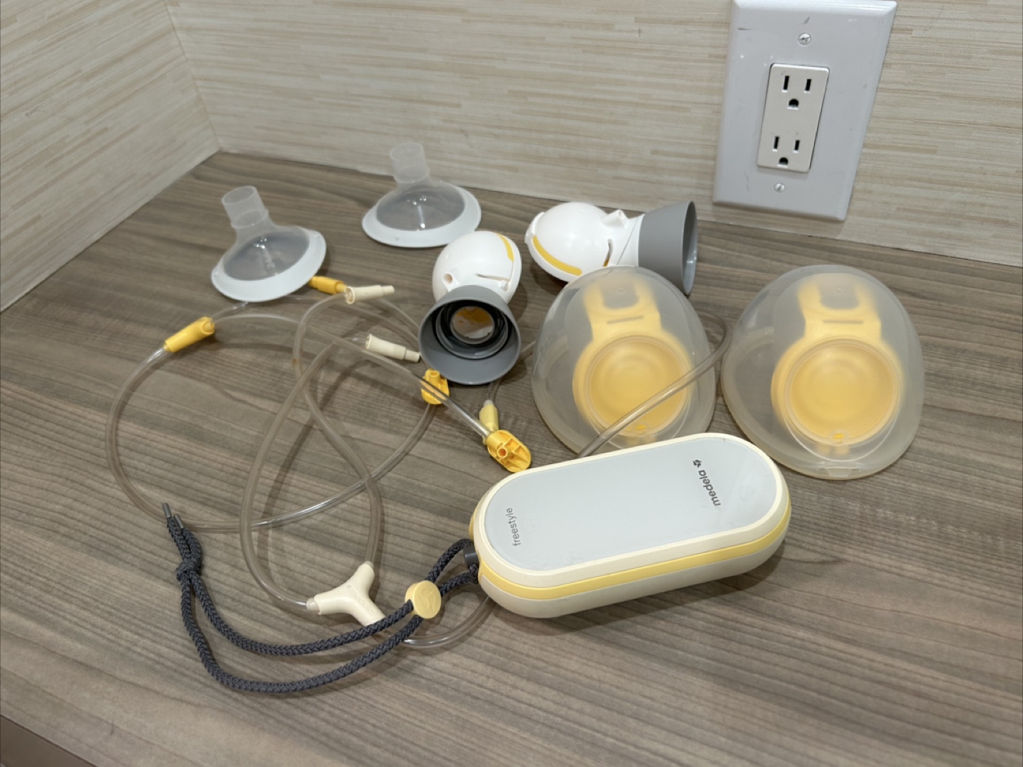 Medela Freestyle Breast Pump - photo 3