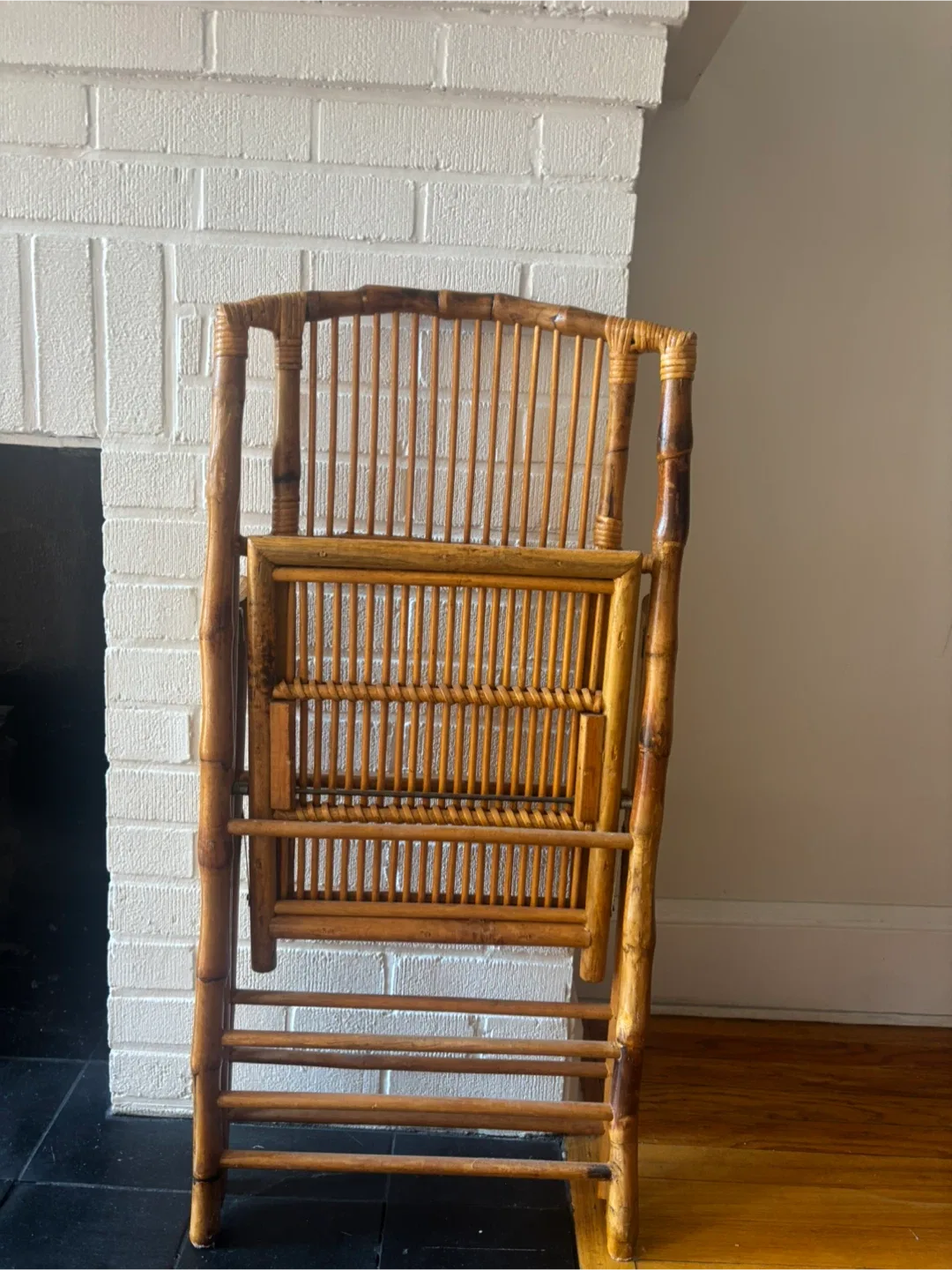 Bamboo Folding Chair image indicator(3)