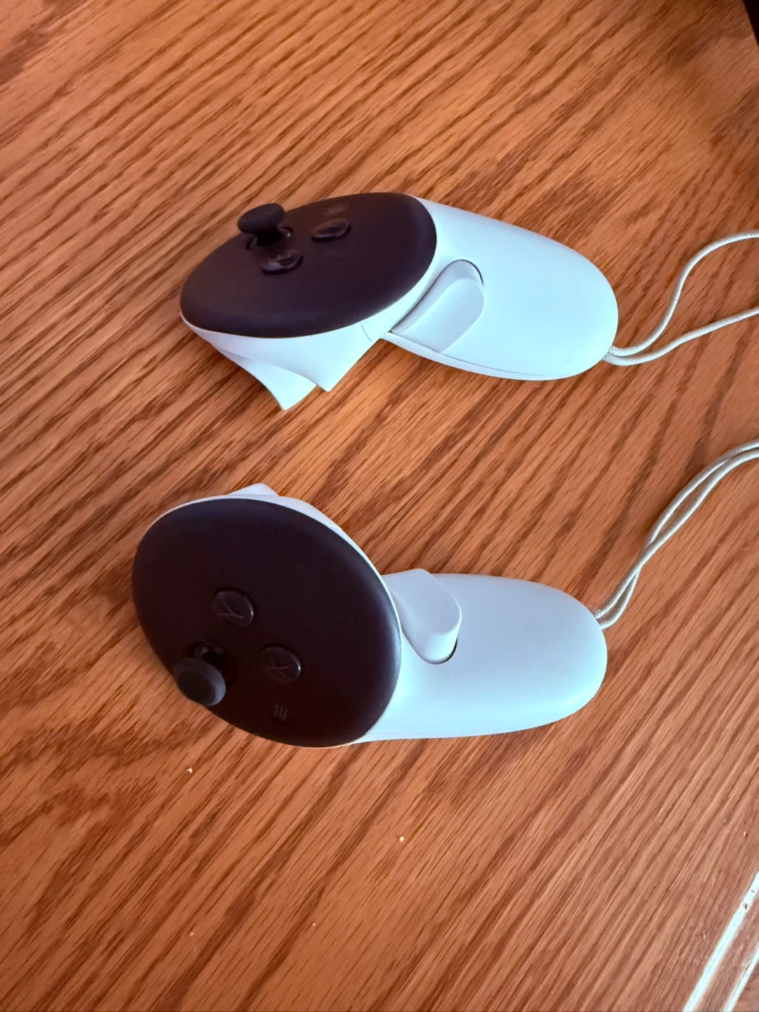 Meta Quest 3S 128GB VR Headset + Accessories - photo 5