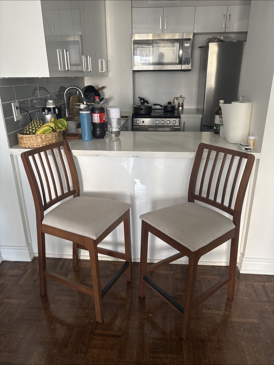Set of 2 Wooden Bar Stools
