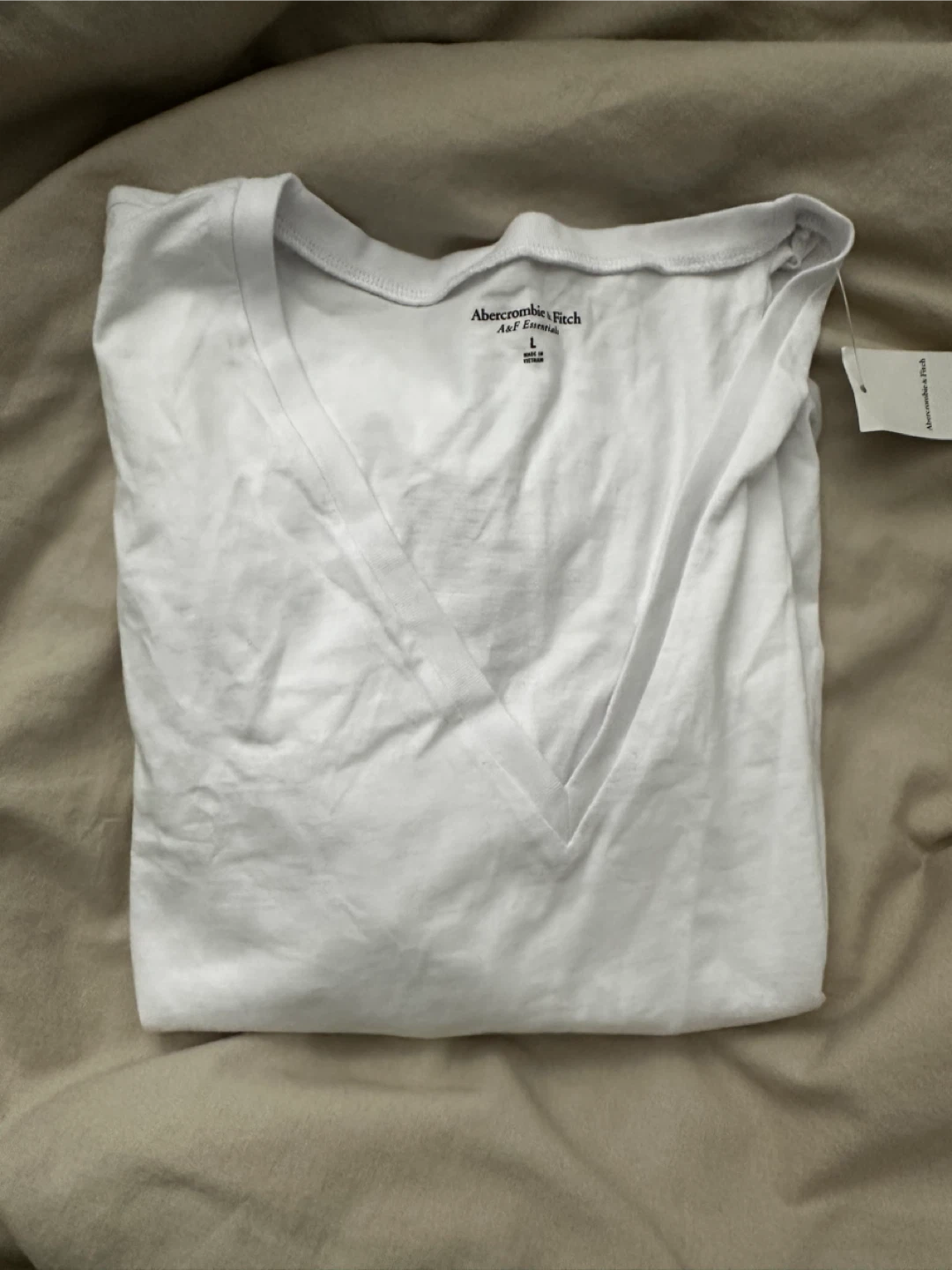 NEW Abercrombie & Fitch Tee