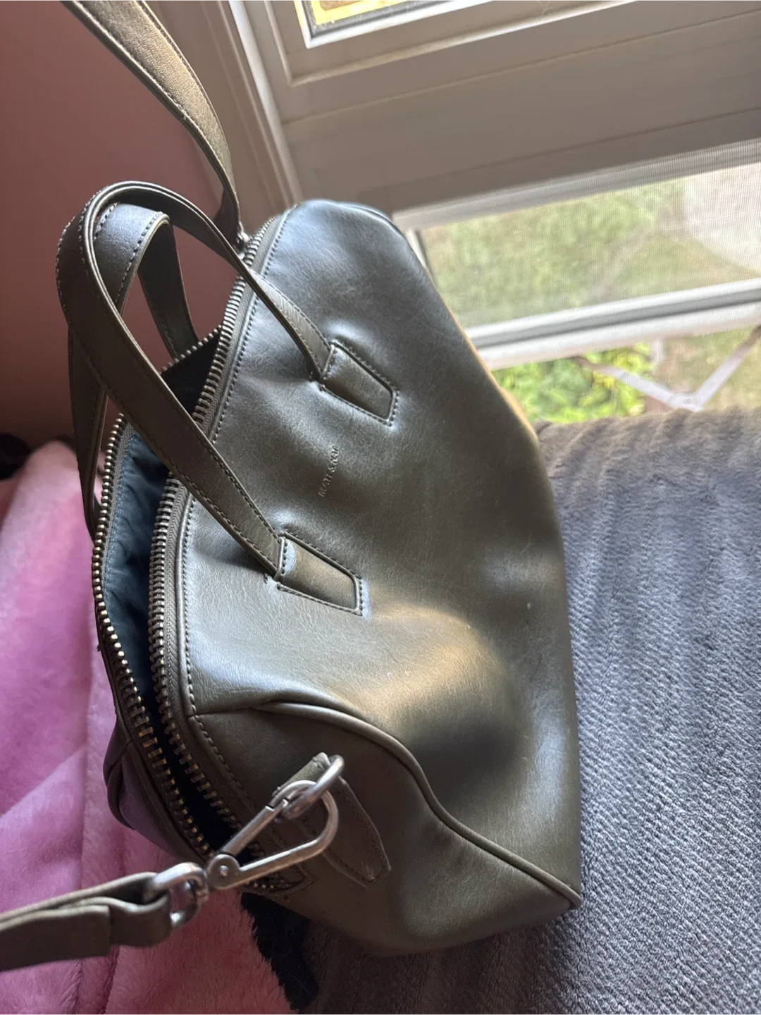 Matt & Nat Olive Green Handbag & Wallet Set thumbnail