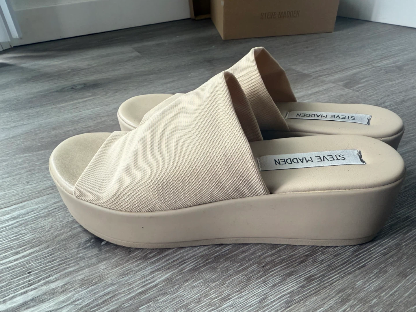 Steve Madden Women's Platform Slides - Size 8 - photo 3