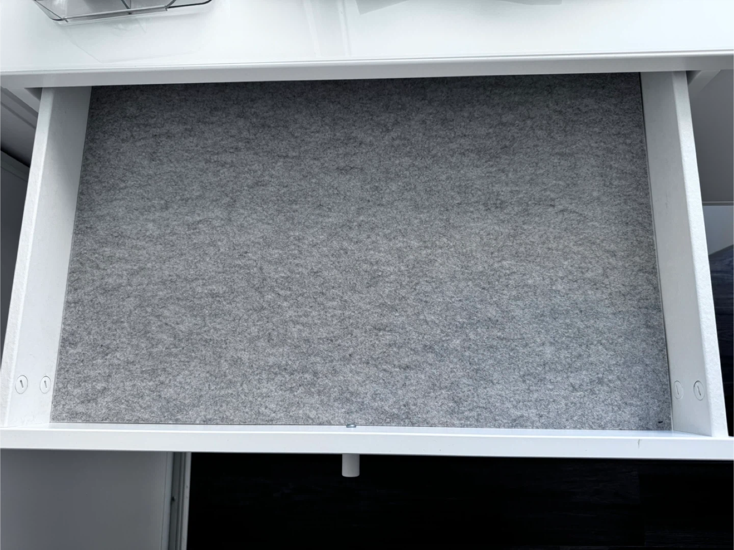 Ikea Dressing table with Glass Top - photo 3