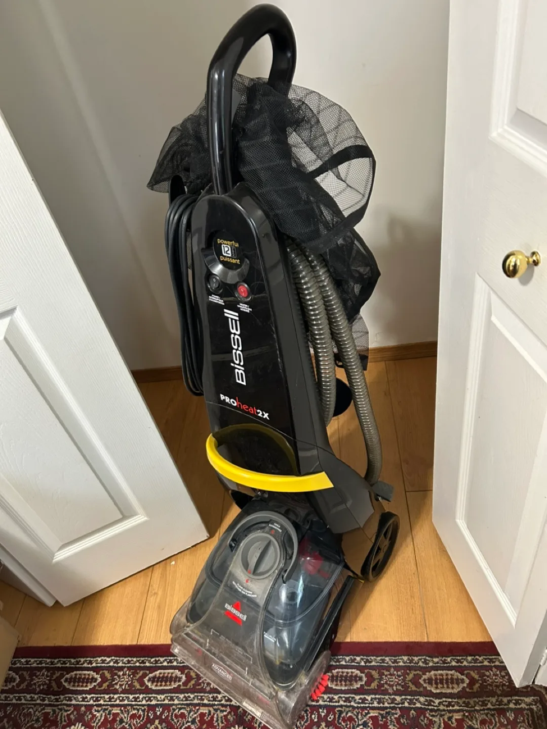 Bissel proheat 2x carpet shampooer image indicator(2)