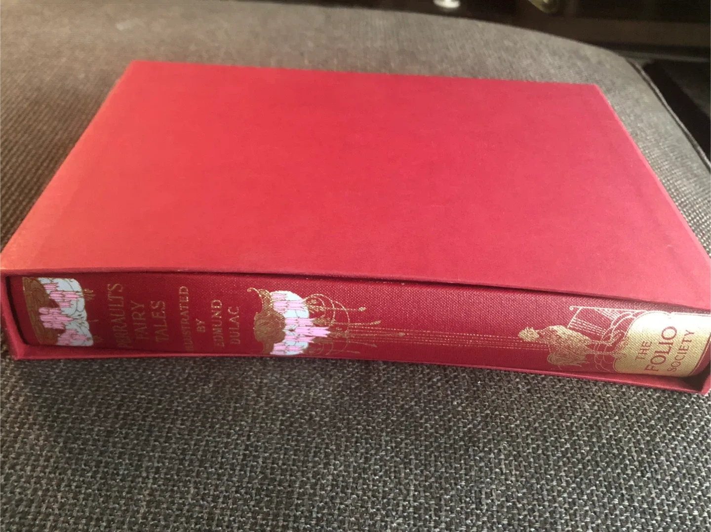 Perrault's Fairy Tales Illustrated by Edmund Dulac image indicator(3)