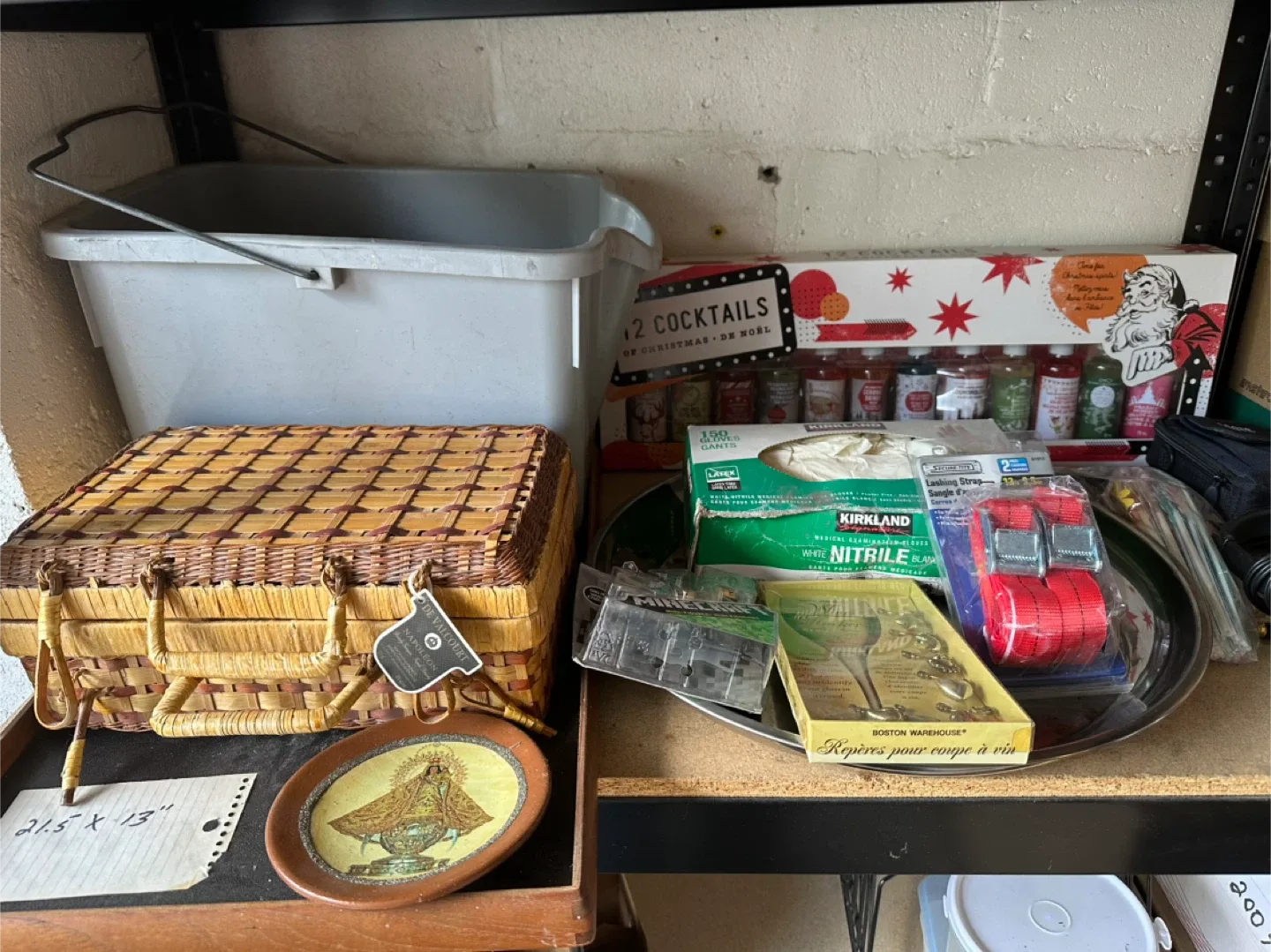 $10 For the Lot - 15 Assorted Items thumbnail