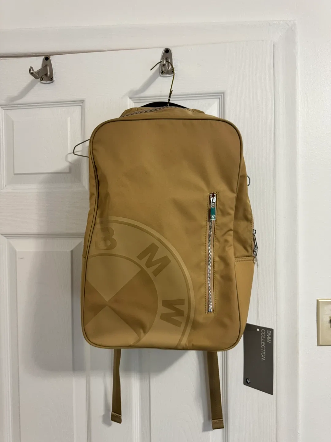 BMW Backpack Modern Sand with Cap image indicator(3)