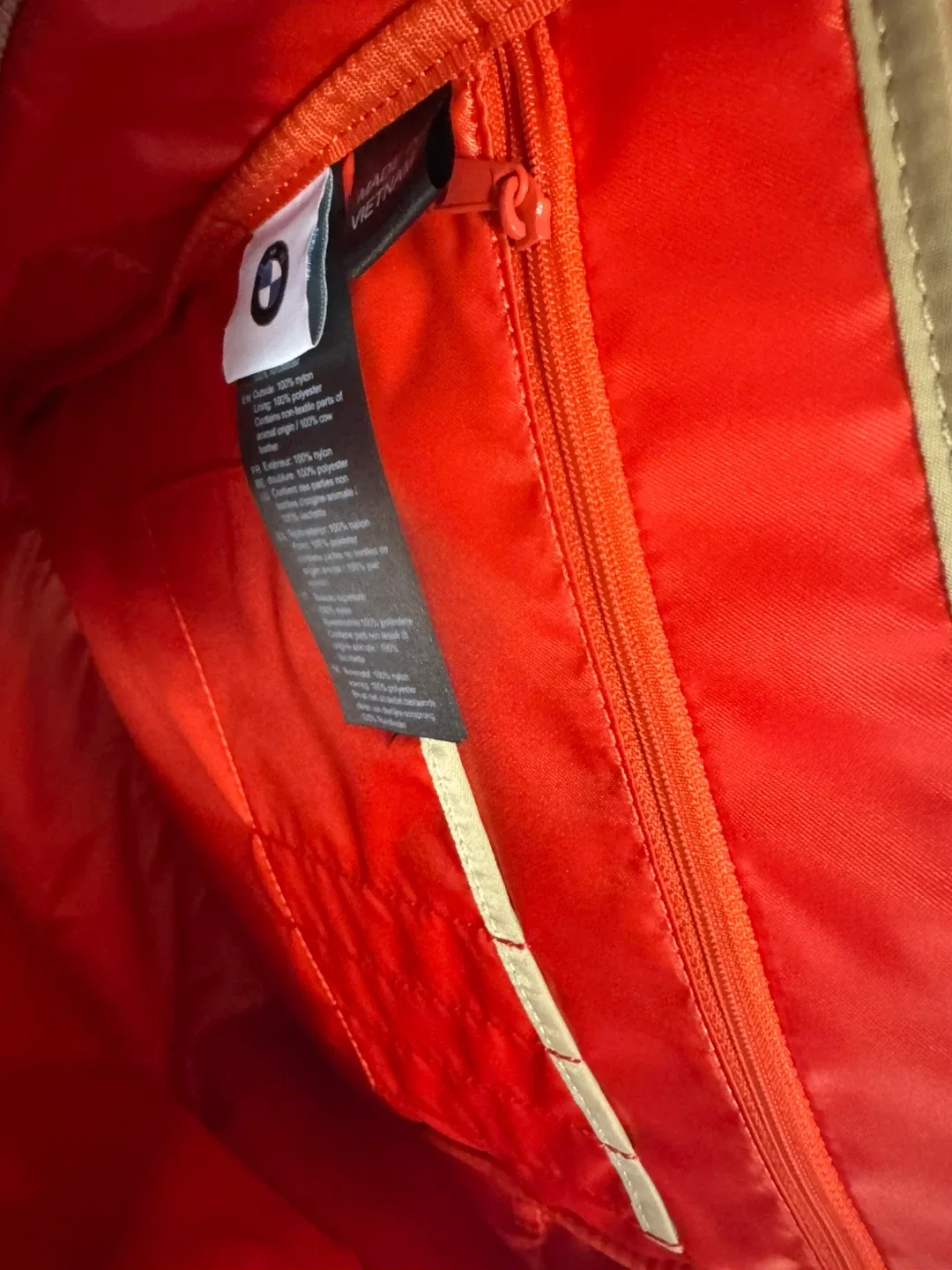 BMW Backpack Modern Sand with Cap image indicator(10)