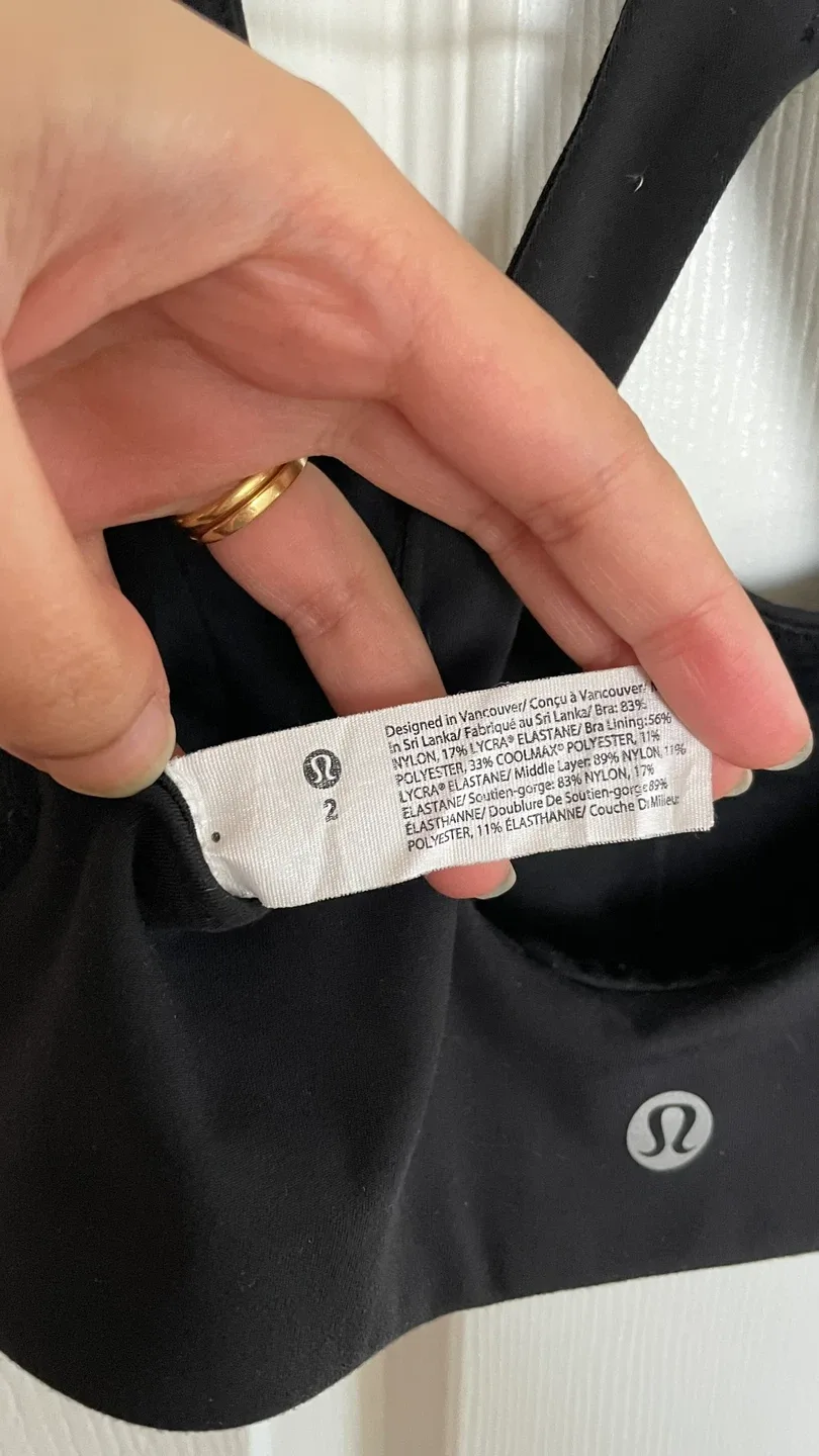 Lululemon Black Sports Bra - Size 2 image indicator(3)