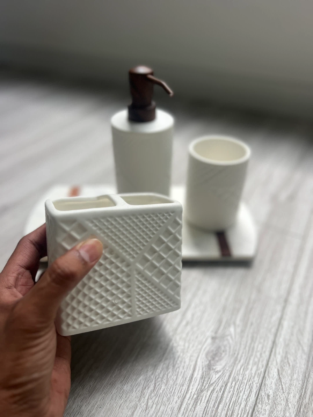 White Bathroom Set - Soap Dispenser, Tray, Toothbrush Holder - photo 2