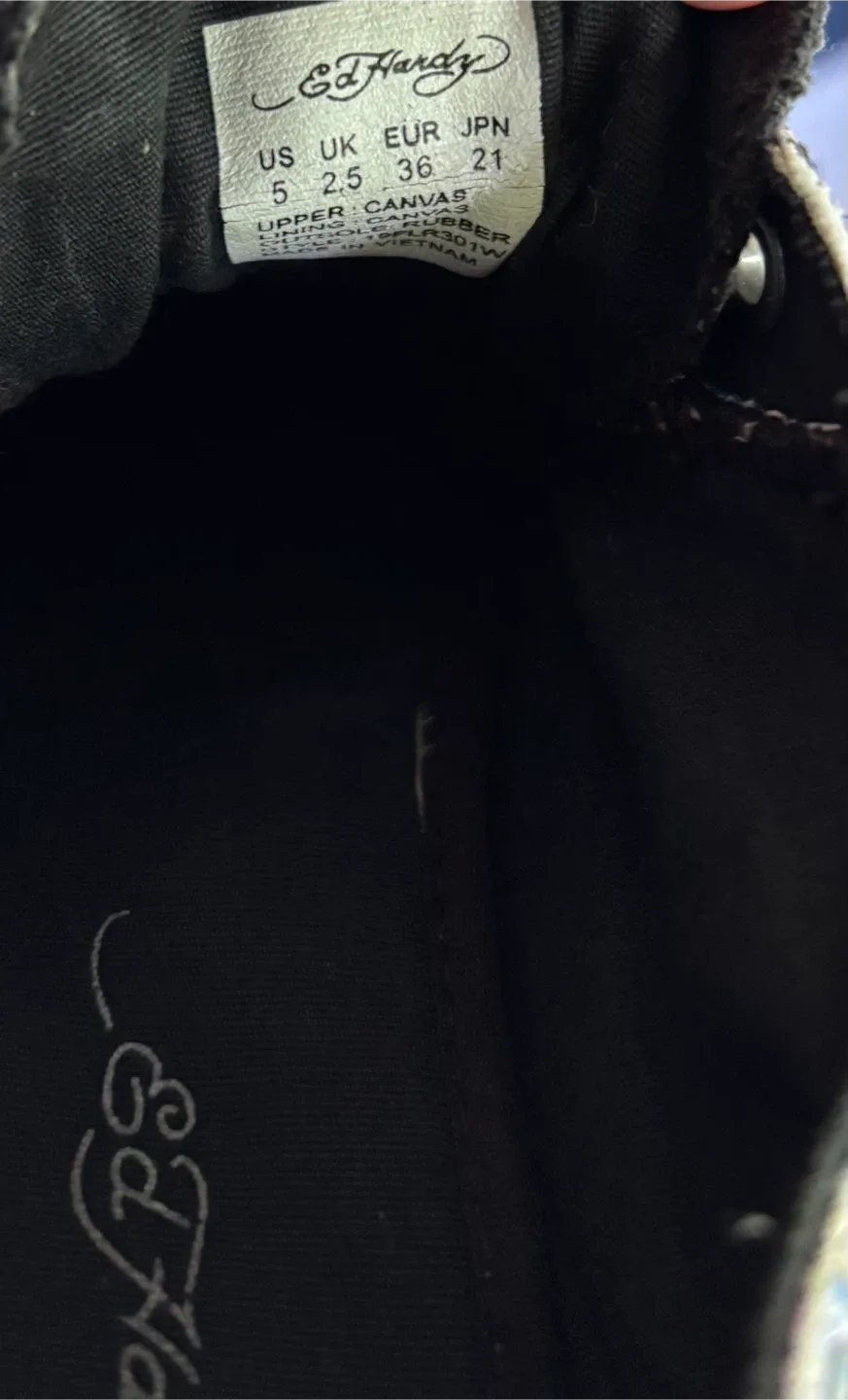 Vintage Ed Hardy Low-Top Sneakers - Size 5 image indicator(4)