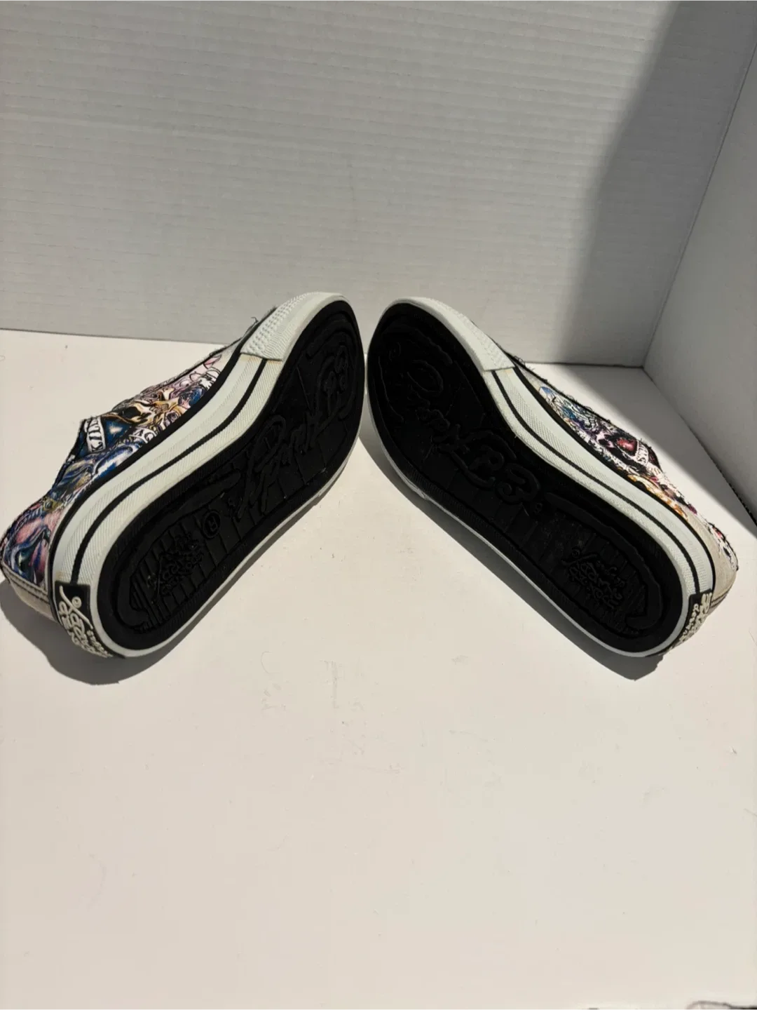 Vintage Ed Hardy Low-Top Sneakers - Size 5 image indicator(6)