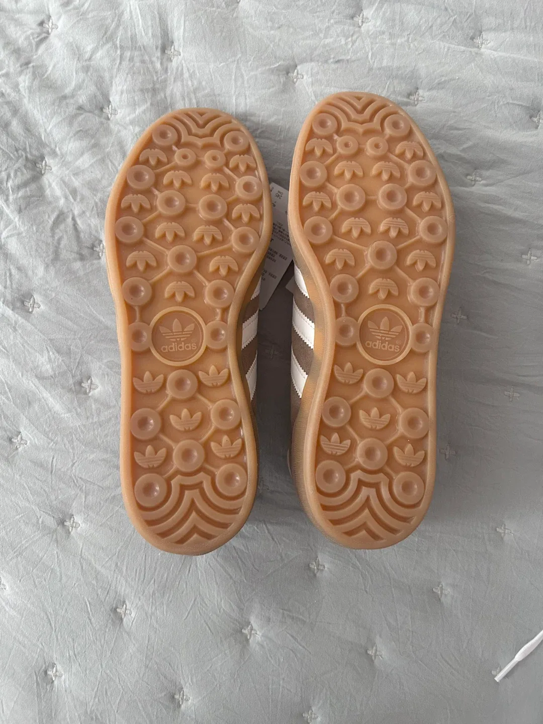 New Adidas Gazelle Shoes - Brown Suede image indicator(2)