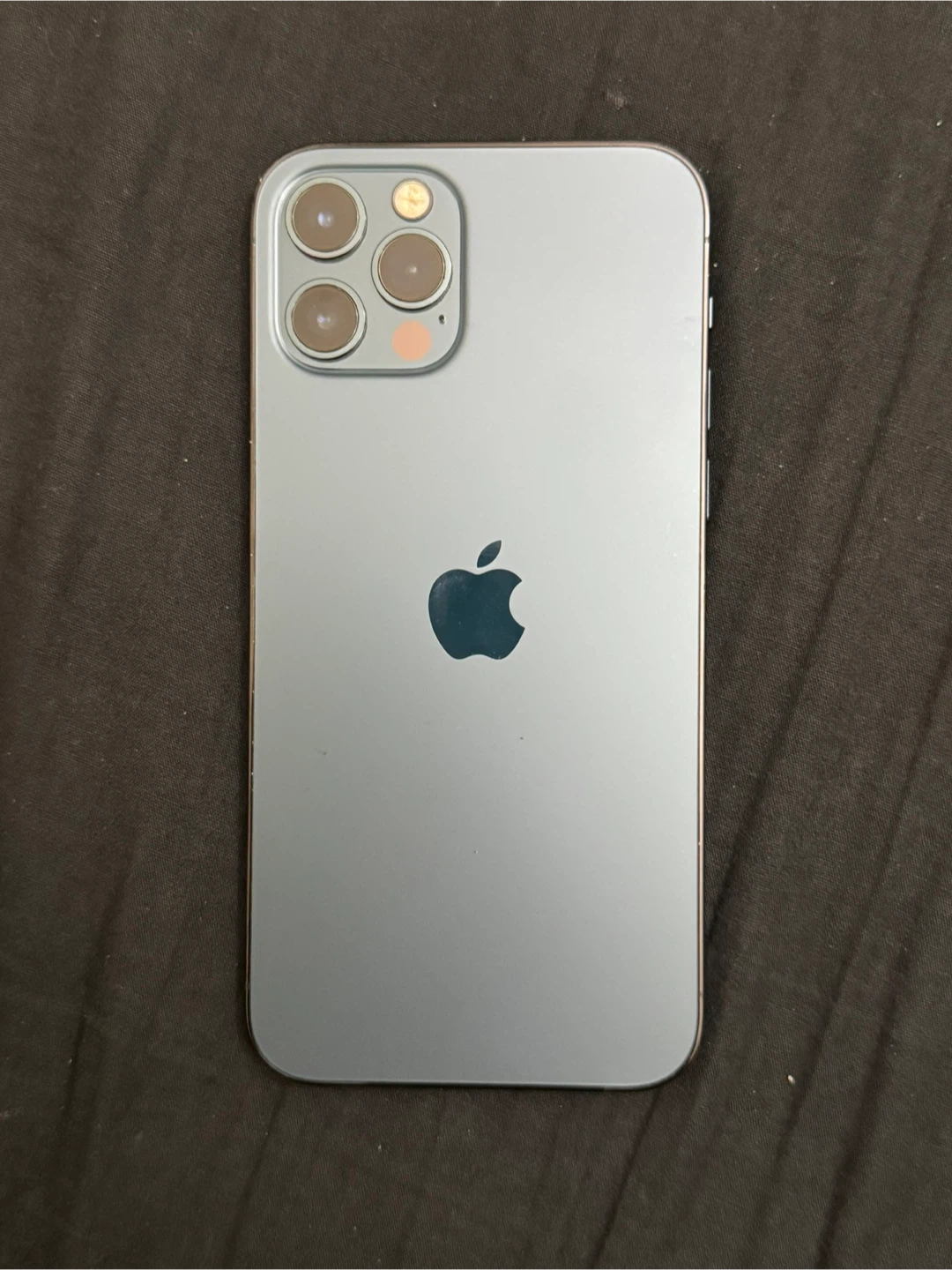 Iphone 12 Pro - photo 2