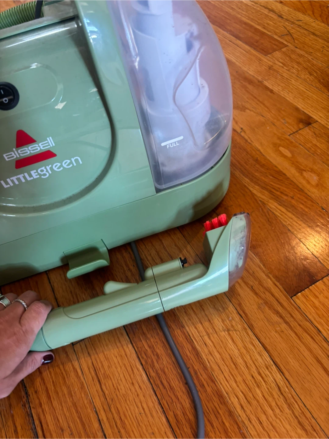 Bissell Little Green Carpet Cleaner - photo 4