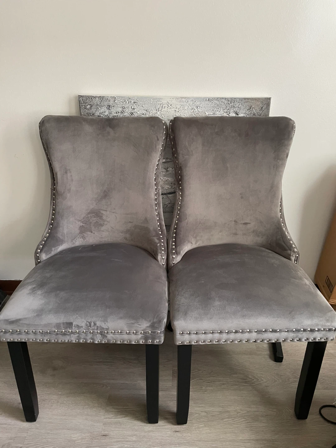 Set of 2 Gray Velvet Dining Chairs