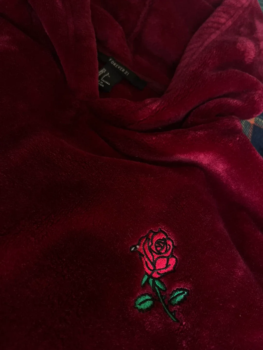 Forever 21 Burgundy Rose Hoodie image indicator(3)