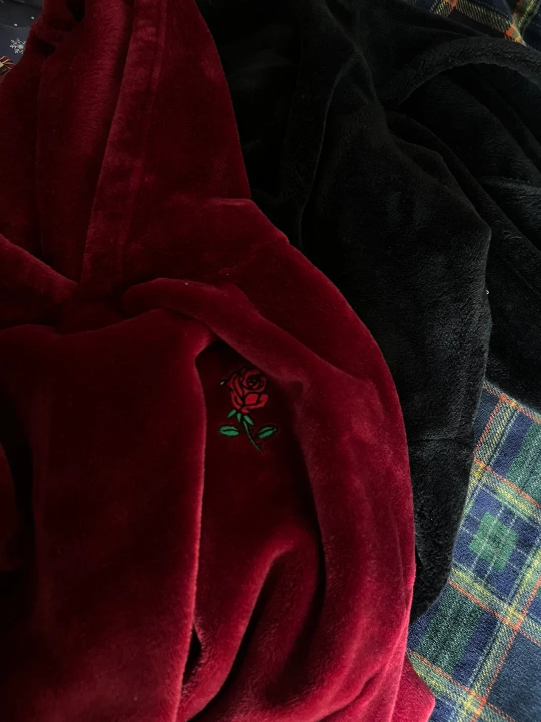 Forever 21 Burgundy Rose Hoodie thumbnail