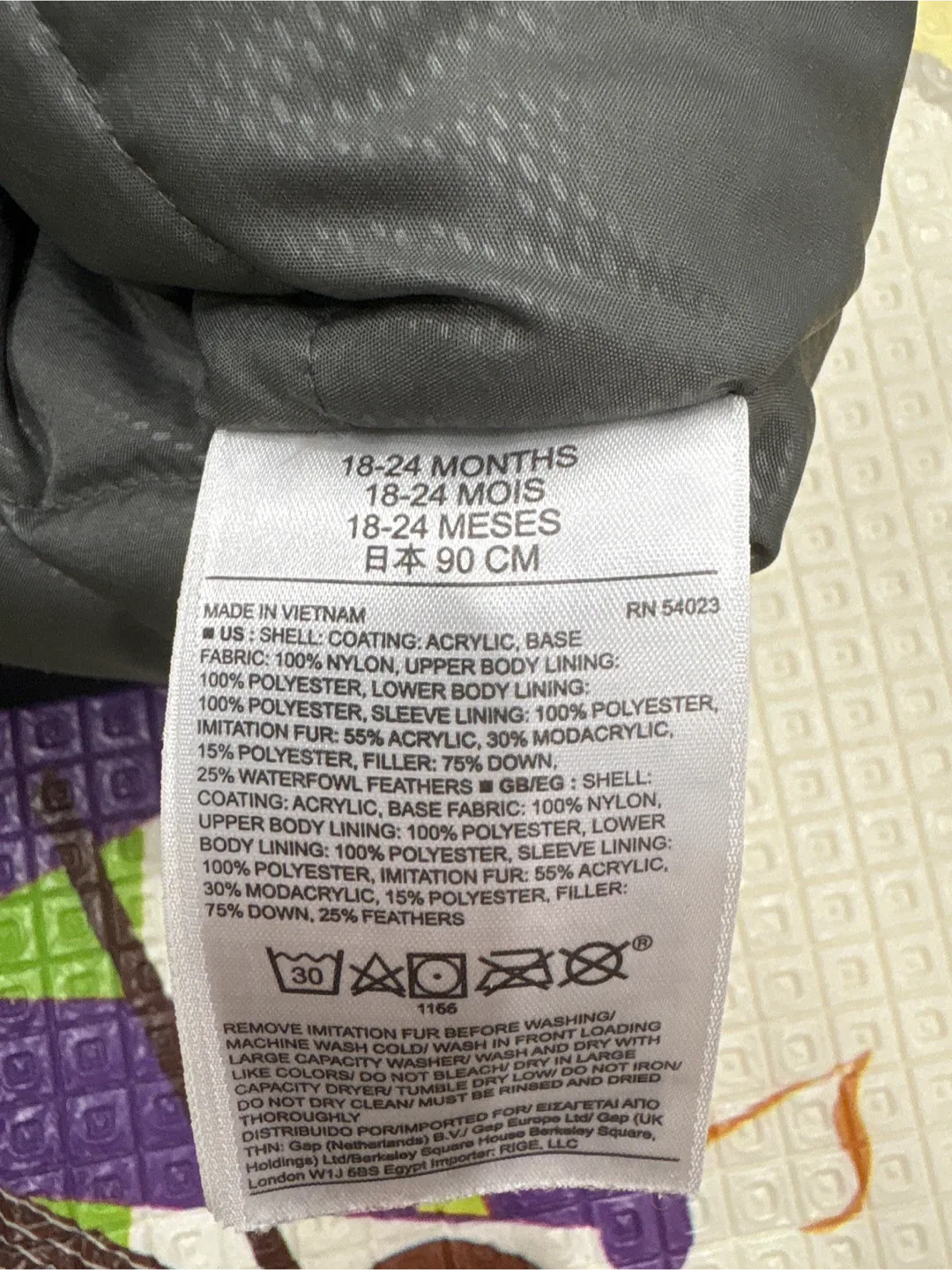 Gap Kids Black Winter Jacket - 18-24 Months image indicator(2)