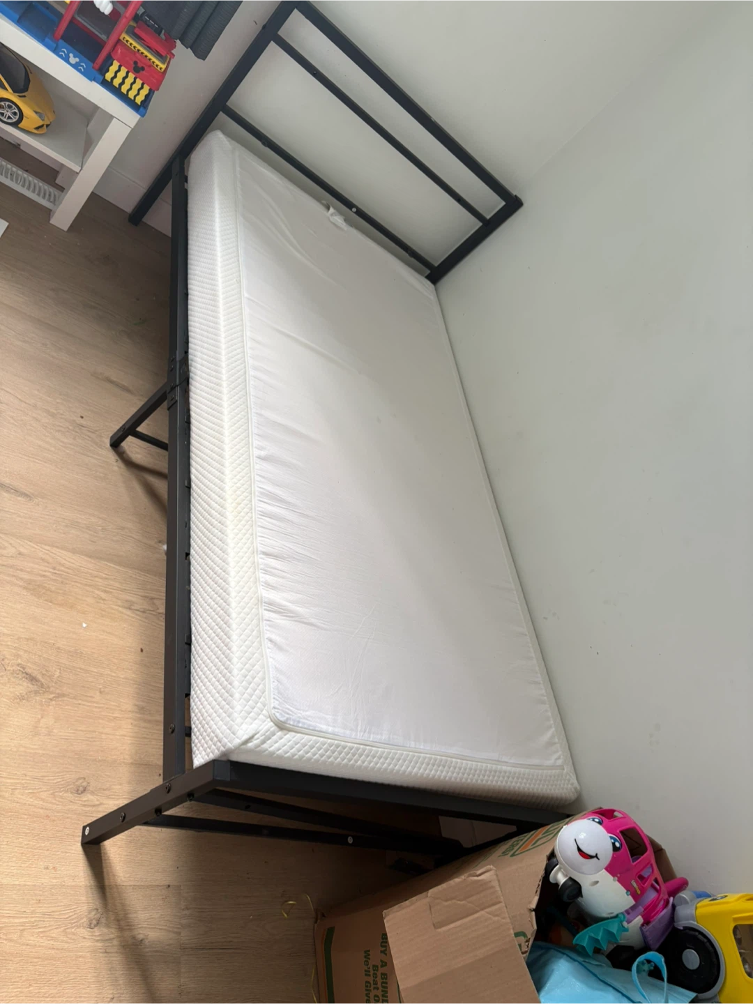 Free Black Metal Bed Frame - Twin Size - photo 2