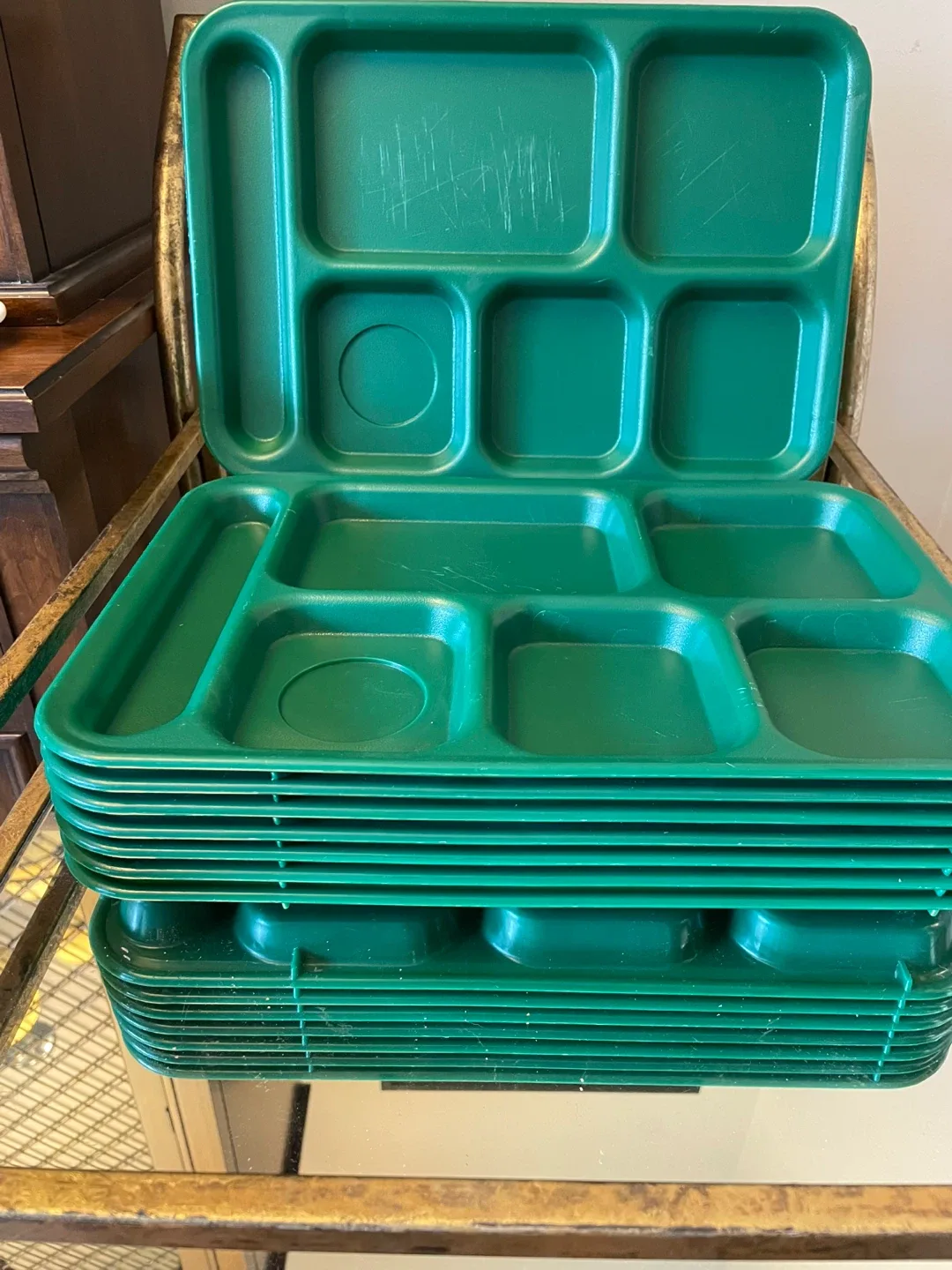 Cambro  Food Trays - Lot of 8 image indicator(2)