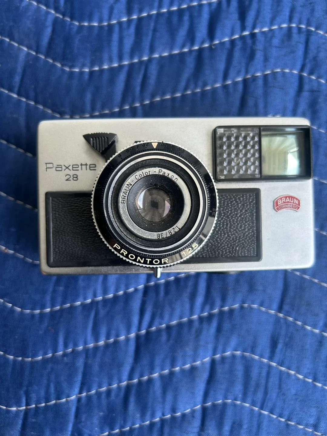 Braun Paxette 28 Vintage Camera thumbnail