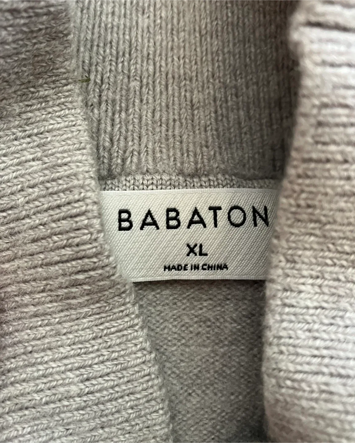 (Aritzia Babaton) Wool Sleeveless Sweater - Size Women XL image indicator(5)