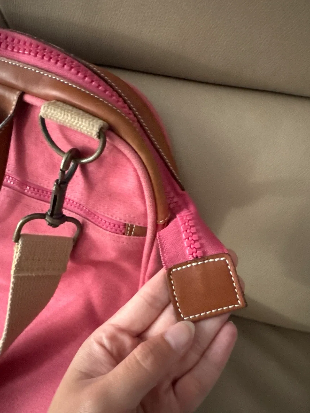 Vintage Giordano Classics Club Pink Canvas Bag image indicator(8)