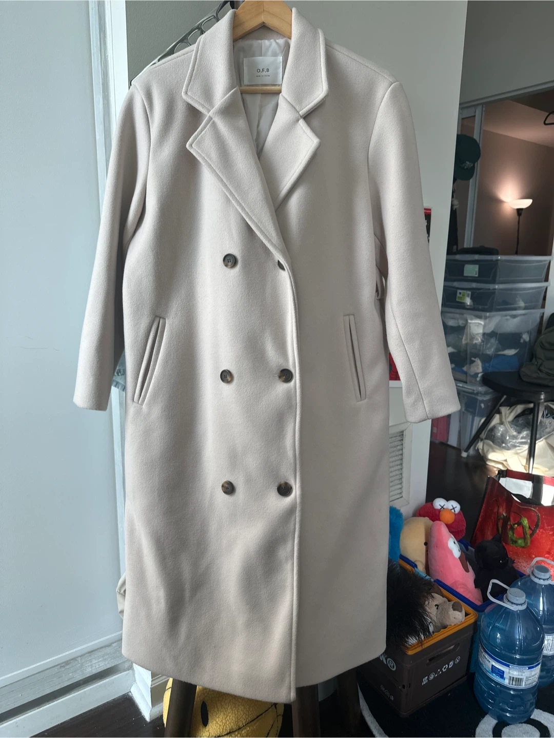 O.F.R Cream Trench Coat - photo 2