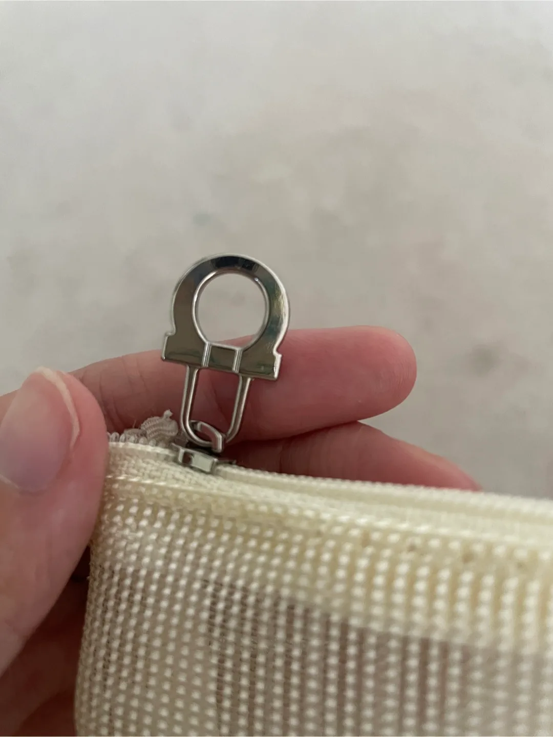 Salvatore Ferragamo White Mesh Pouch image indicator(3)