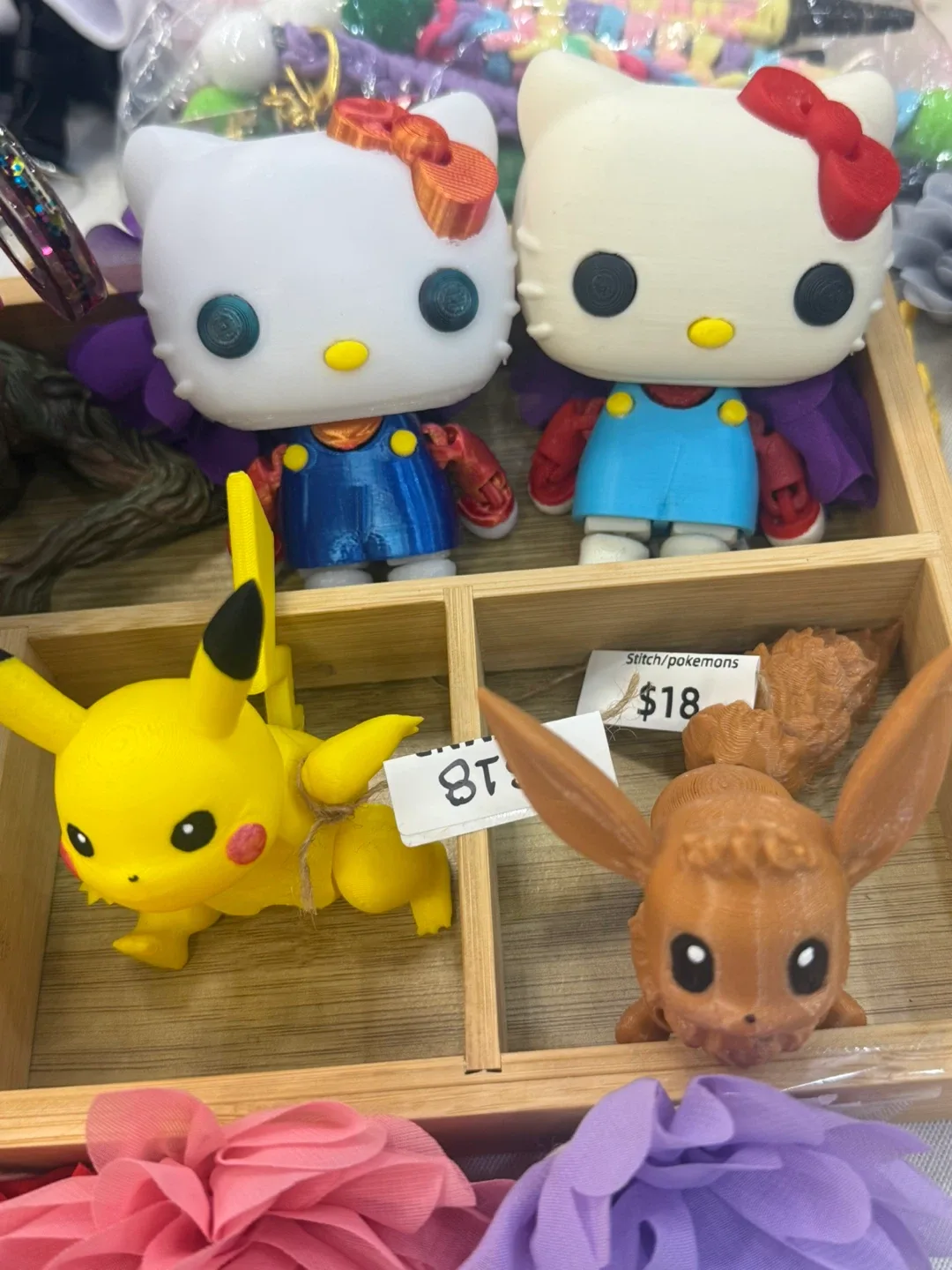 Various Handmade Accessories image indicator(5)