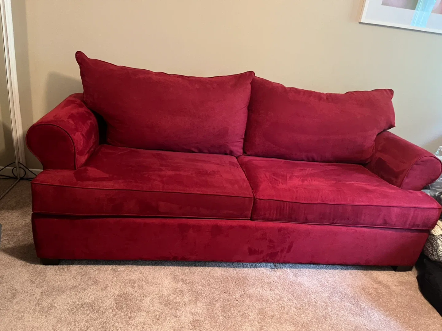 Excellent condition Large sofa w/pull out double bed image indicator(3)