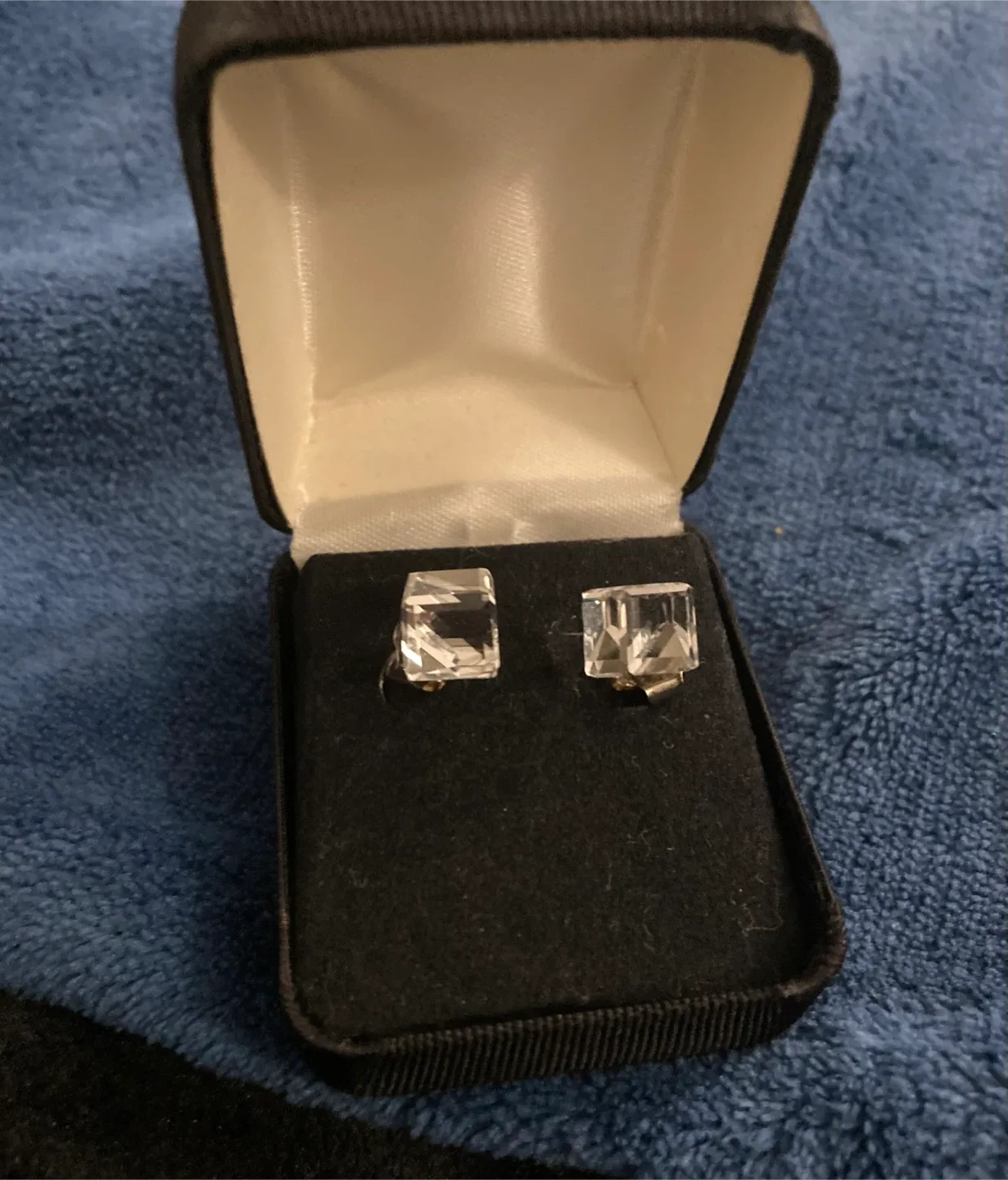 Swarovski Lucent Earrings - Clear image indicator(5)