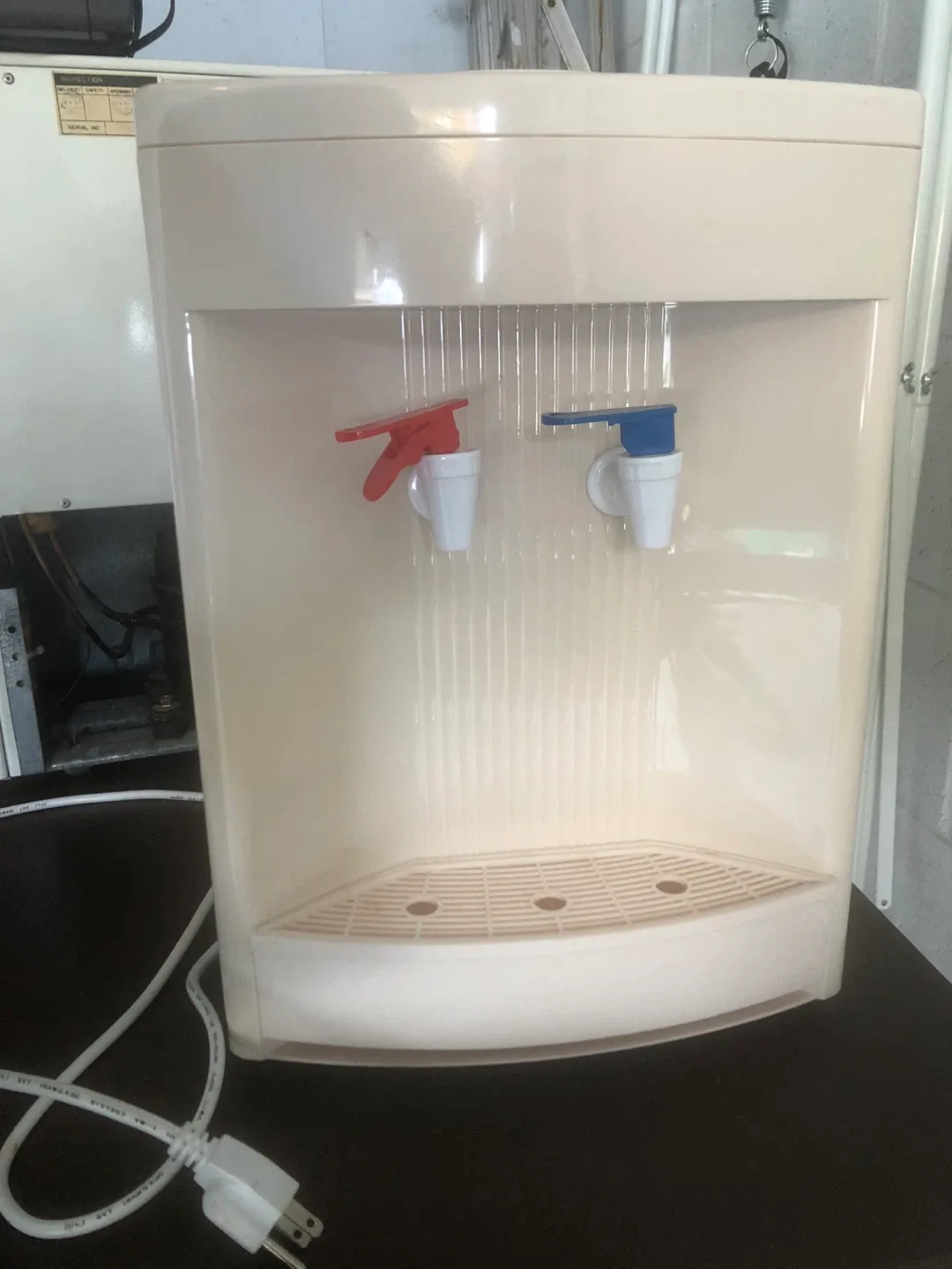YLR05-6A Water Dispenser thumbnail