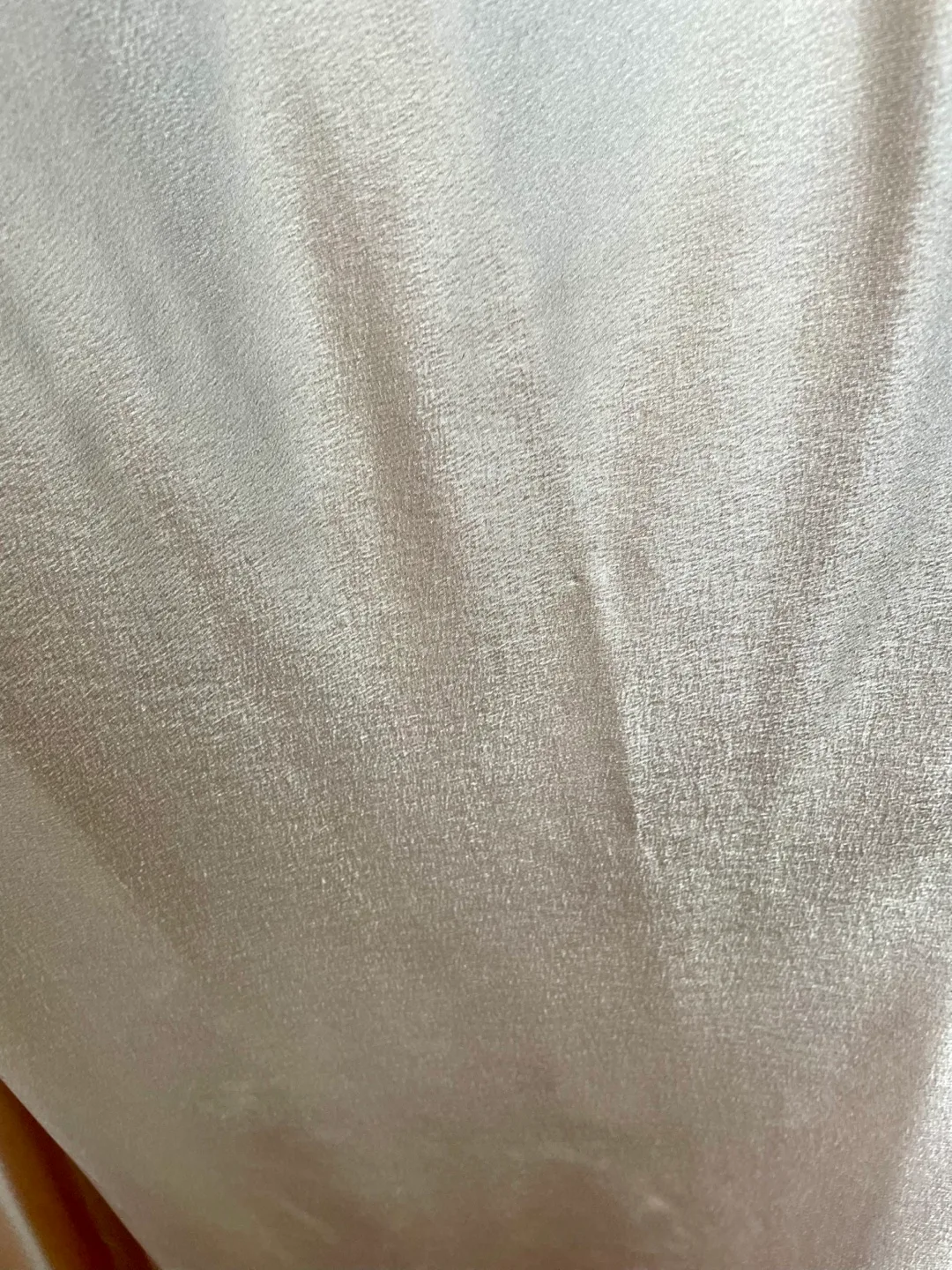 Gold Dress image indicator(10)