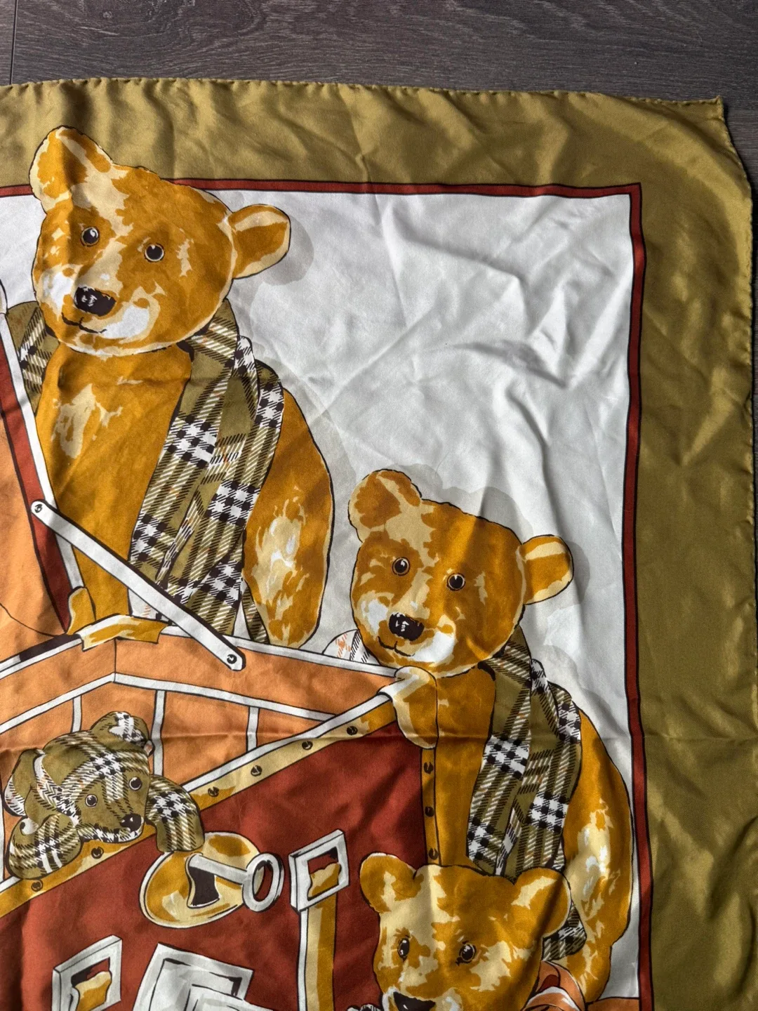 Burberry Vintage teddy bears silk scarf image indicator(8)