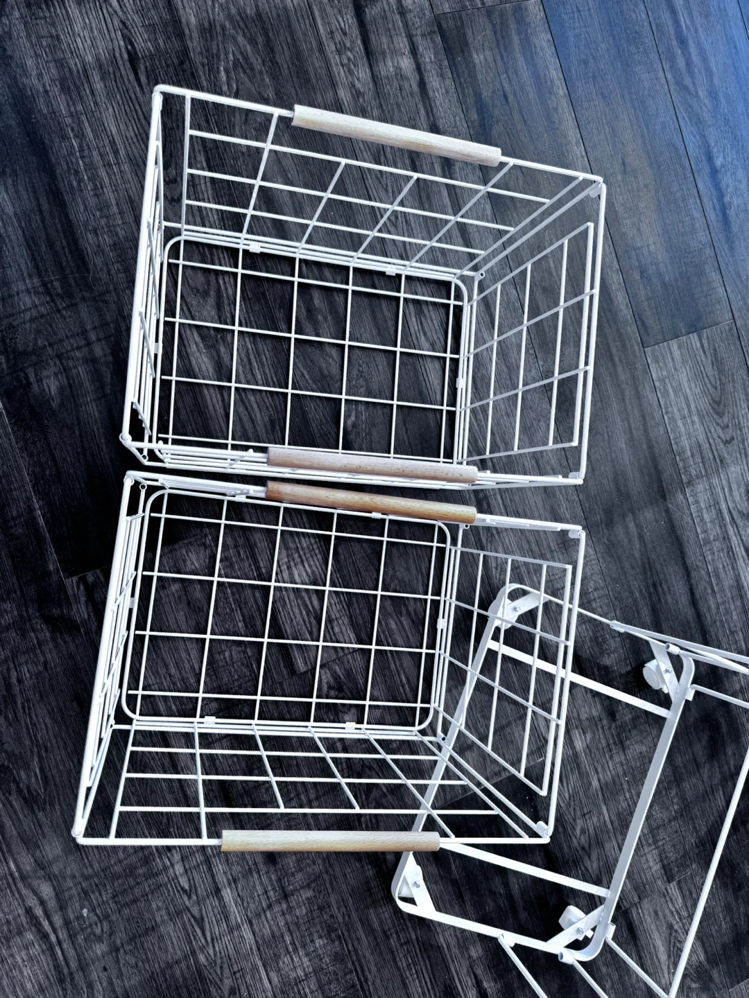 White Wire removable Basket Storage Tower - photo 2