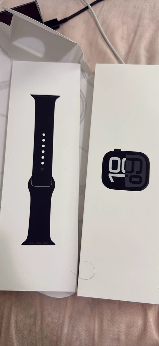 Appe watch series 10 - photo 2