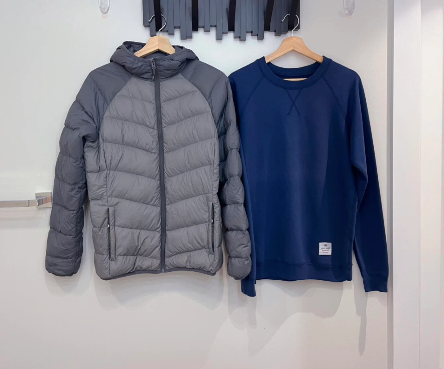 Men’s Trespass Down Jacket & STR/KE MVMNT Sweatshirt - Size S