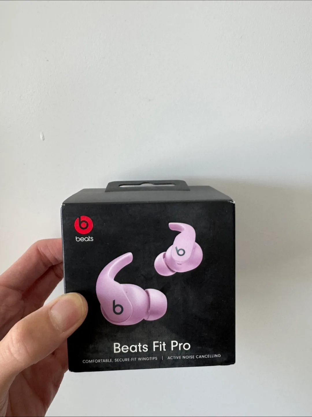 Beats fit pro noise cancelling earbuds Purple- NEW thumbnail