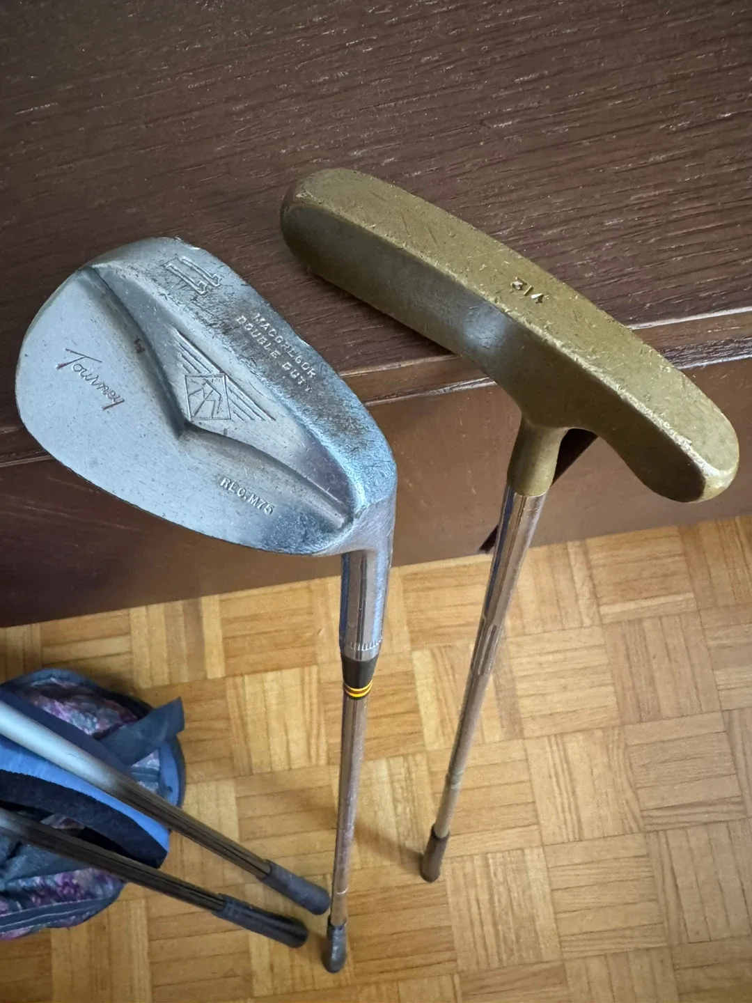 Mixed Golf Clubs image indicator(2)