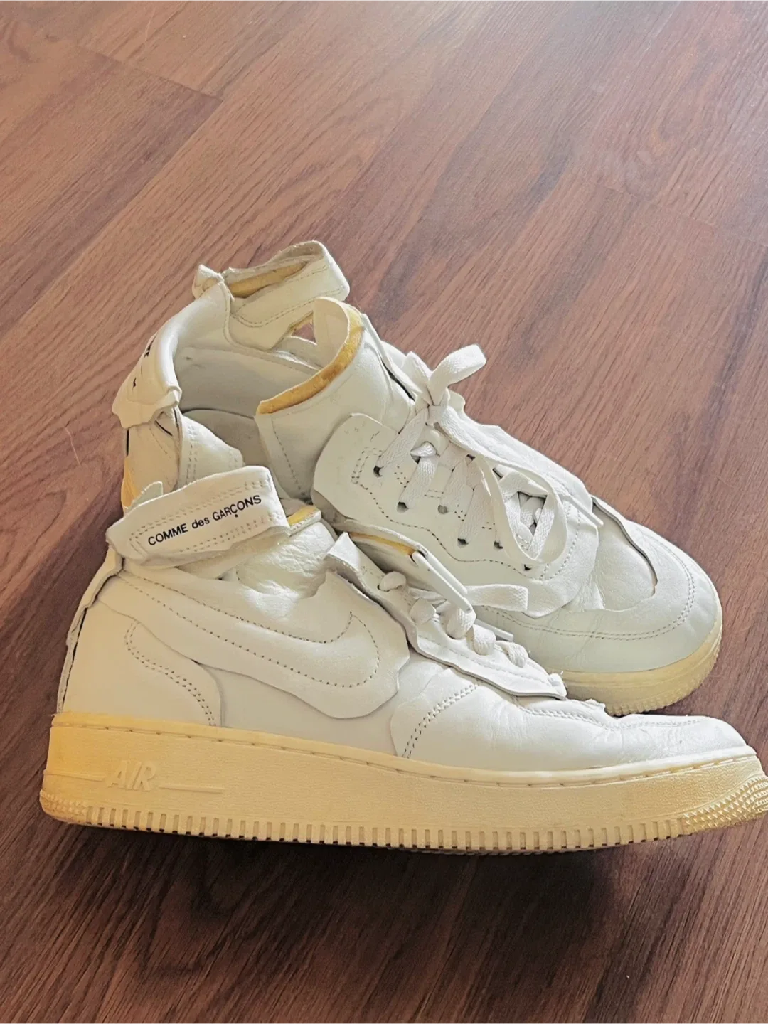 Comme des Garçons x Nike Air Force 1 Mid - White image indicator(2)