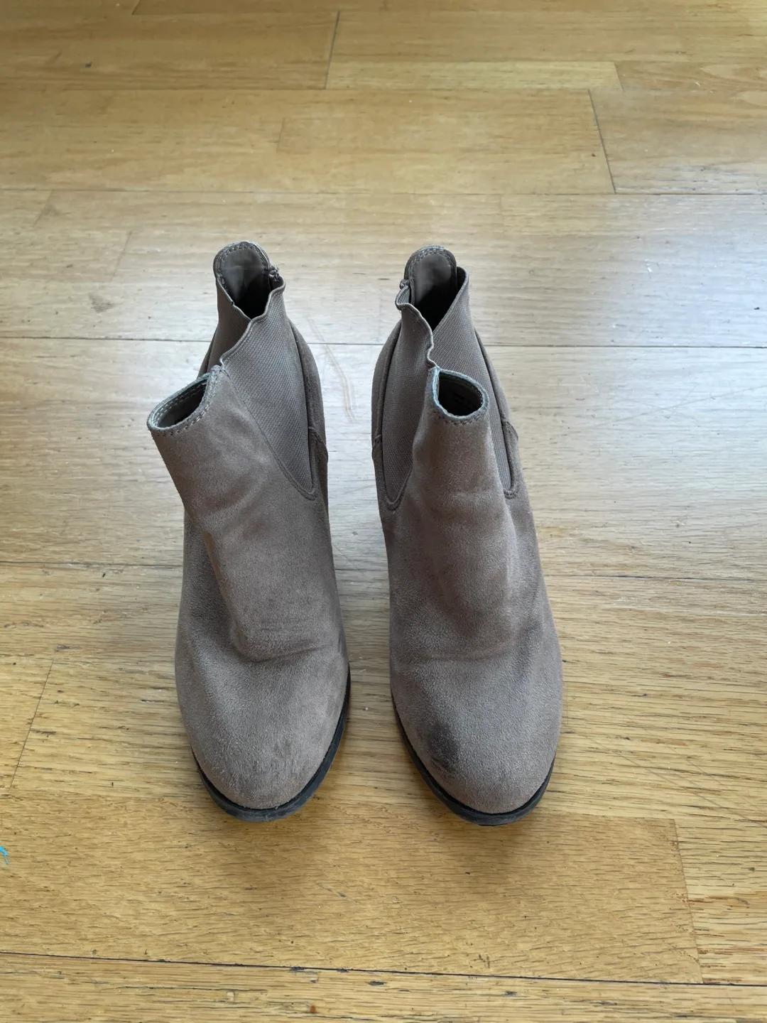 Suede Ankle Boots image indicator(2)