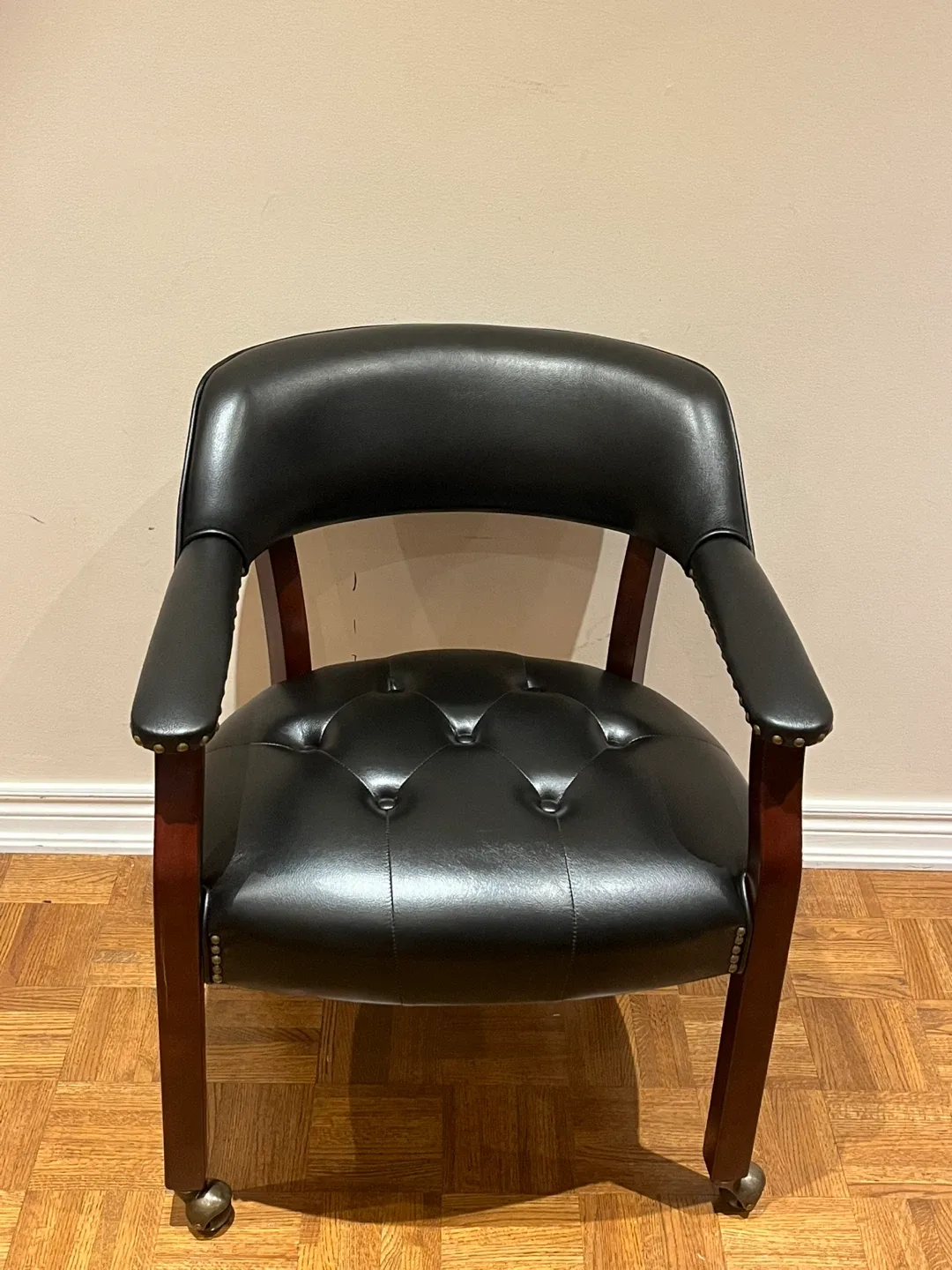 New Black Leather Swivel Desk Chair image indicator(3)