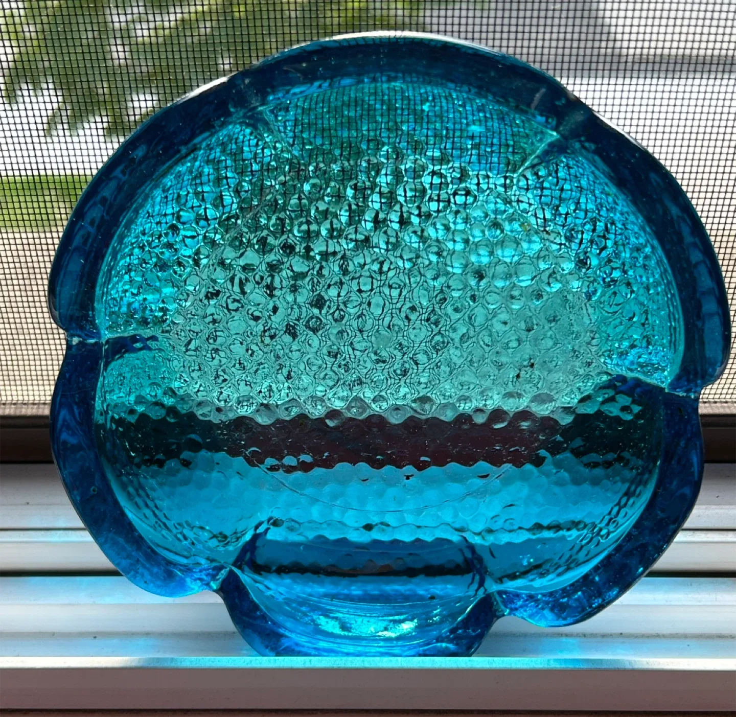 $9 Blenko cobalt Blue Lotus Pebble Art Glass dish MCM vintage image indicator(3)