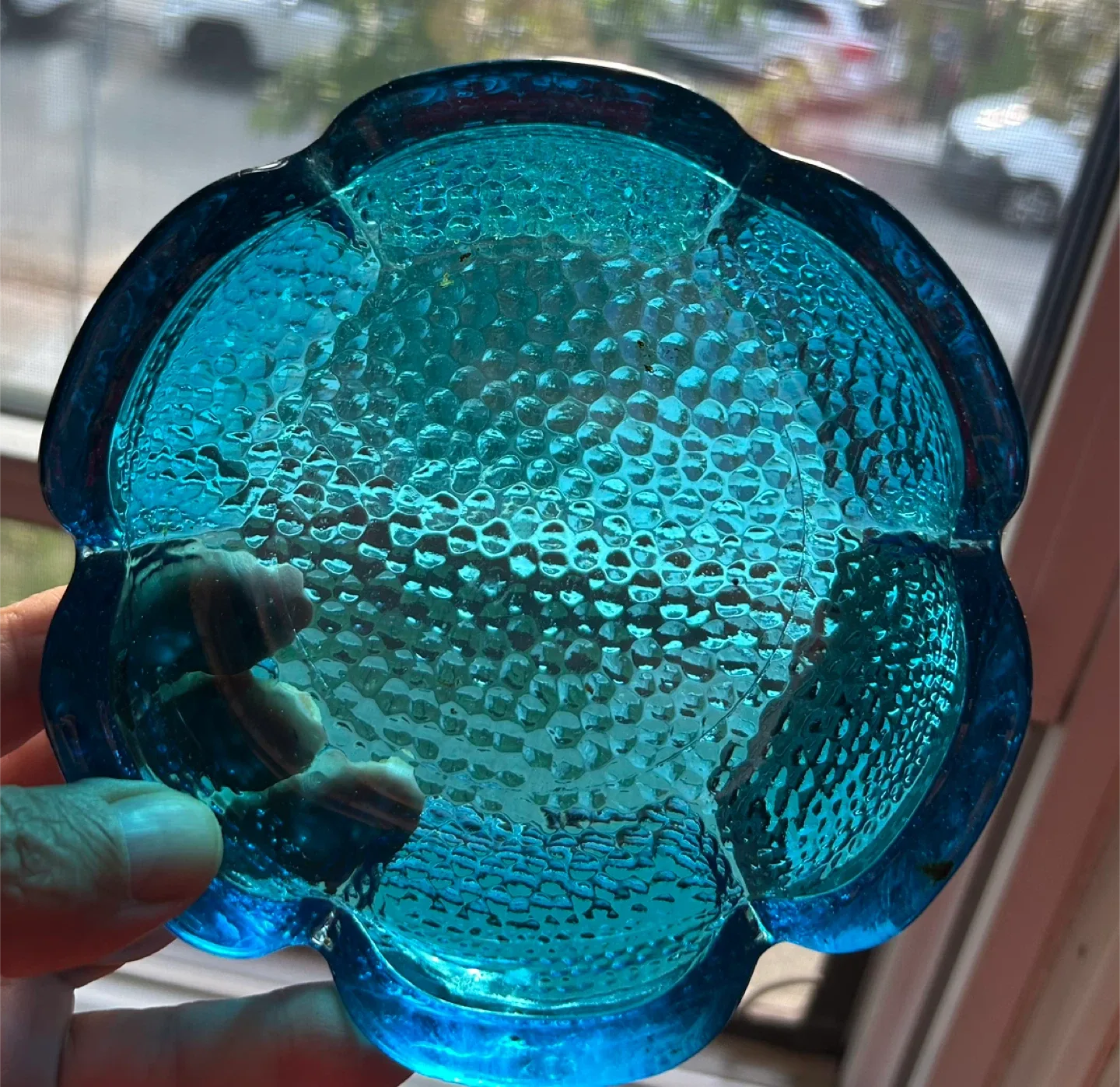 $9 Blenko cobalt Blue Lotus Pebble Art Glass dish MCM vintage image indicator(6)